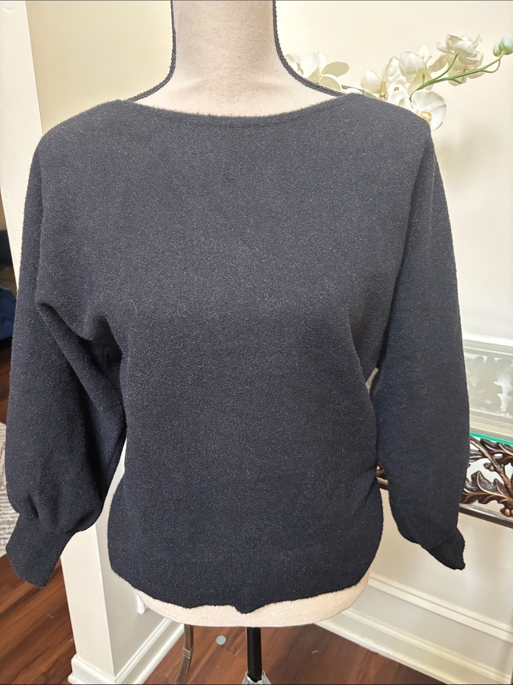 Marled Balloon Sleeve Black Boatneck Sweater size Large
